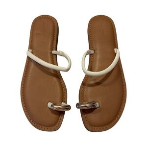 Universal Thread Tan and White Sandals